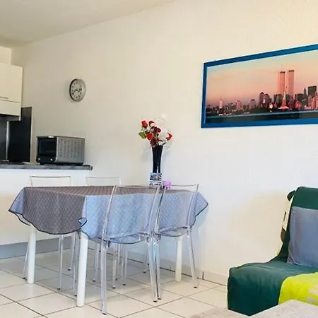 T3 Avec Terrasse Vue Mer, Climatisation Et Garage A 600m De La Plage A Calvi - Fr-1-63-289